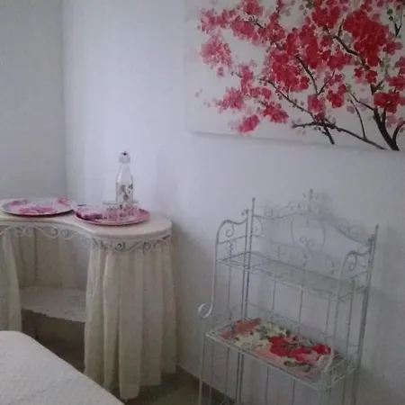 Casa Martini Vicino Al Mare In Esclusiva Solo Per Voi Quarto em Acomodações Particulares